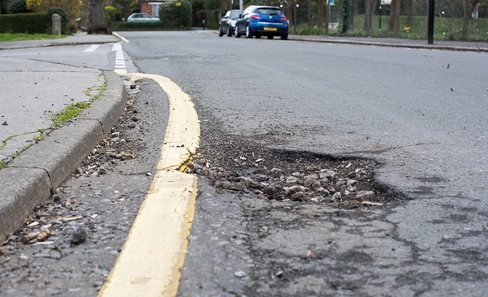 Why are the UK’s Roads so Full of Potholes? Autologics